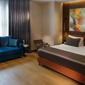 4* Hotel Nex &