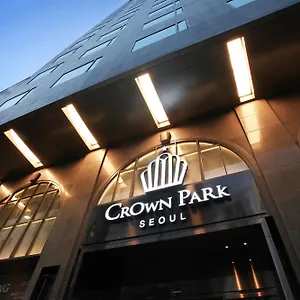 מלון Crown Park Myeongdong ***